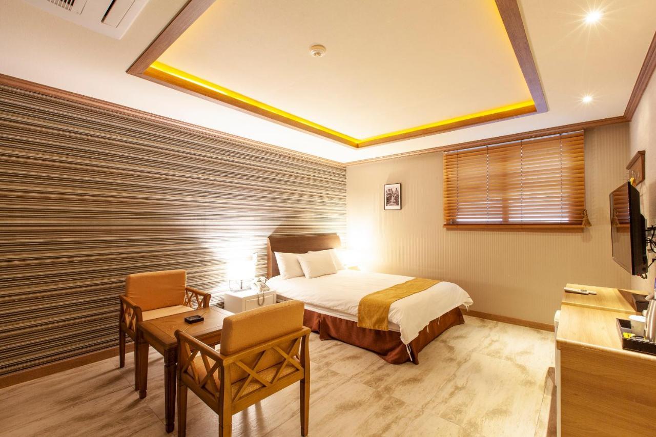 Sahara Hotel Jeju Extérieur photo